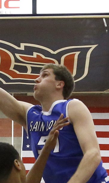 Recap: No. 19 Saint Louis avoids upset by Duquesne, 76-72